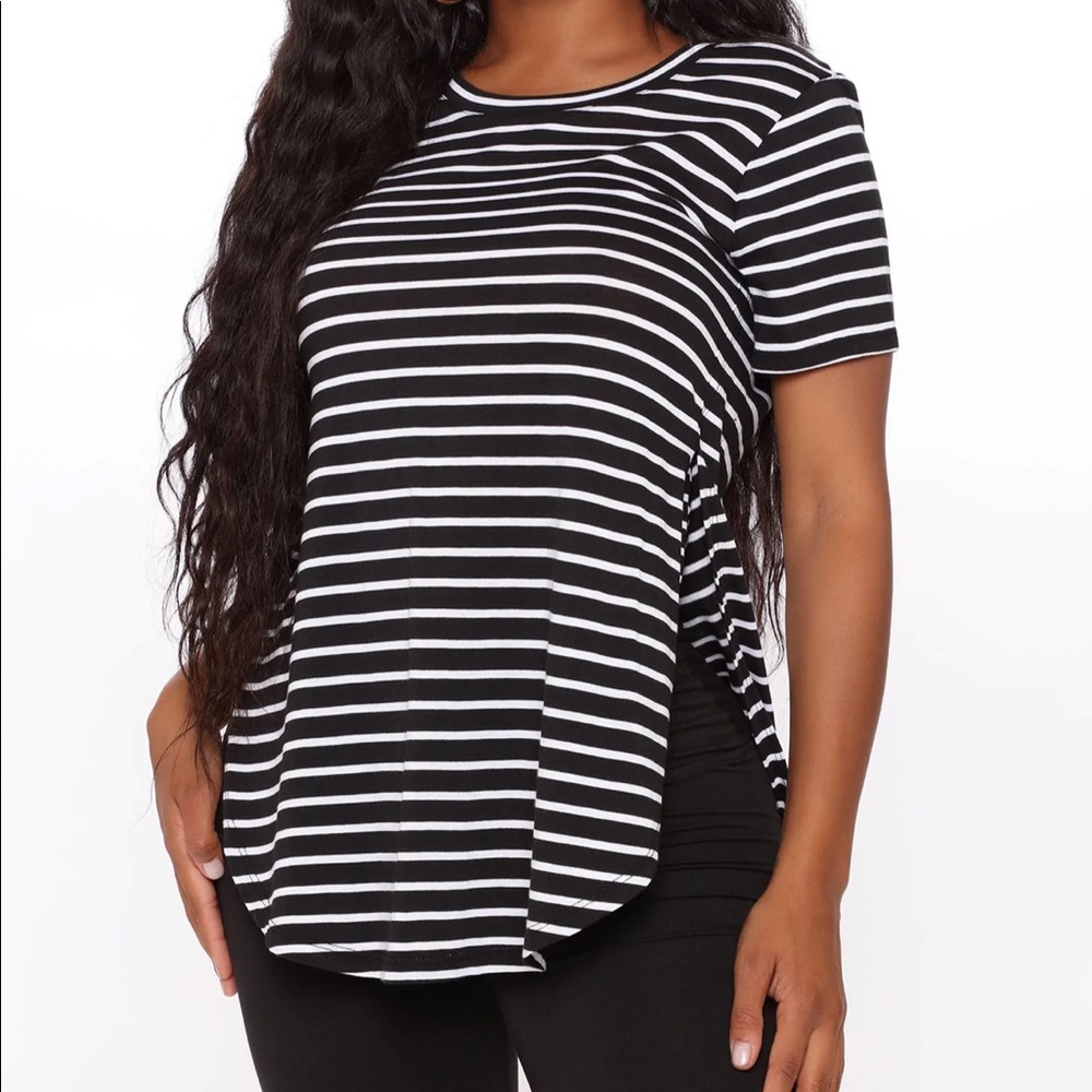 Right Stripe Crew Neck Top - Black/White